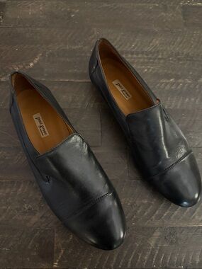 Paul Green Black Leather Cap Toe Slip On Cushioned Loafers Sz 6.5